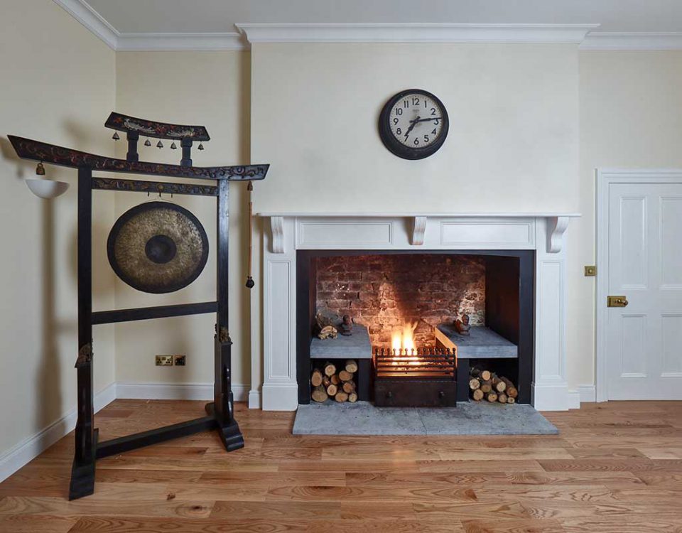 kildanganhouse-the-gong-and-fireplace